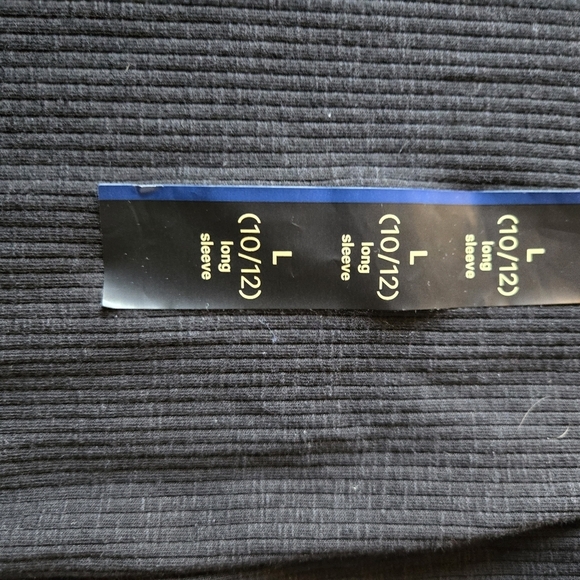 Black Long Sleeve  Top with Smileys new with tags girls size large art class - Picture 2 of 3